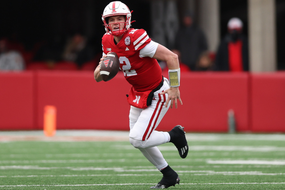 NU vs. Iowa 2023 - Chubba Purdy looks downfield